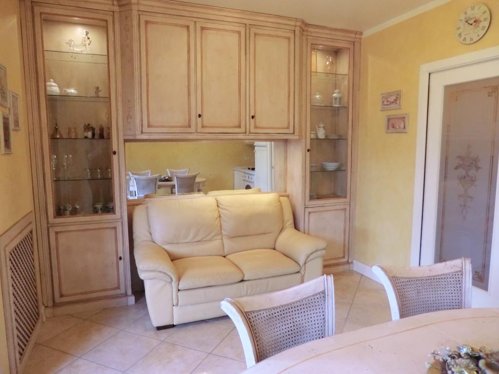 Doctor House Desenzano Lejlighed Desenzano del Garda Eksteriør billede
